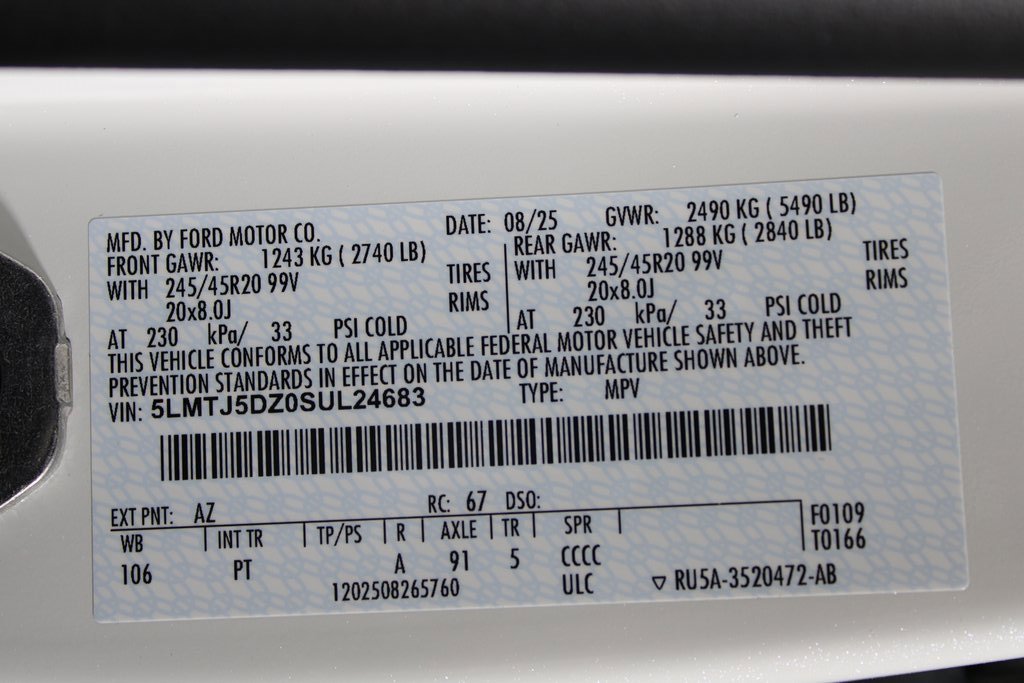 Used 2025 Lincoln Corsair Grand Touring image 25