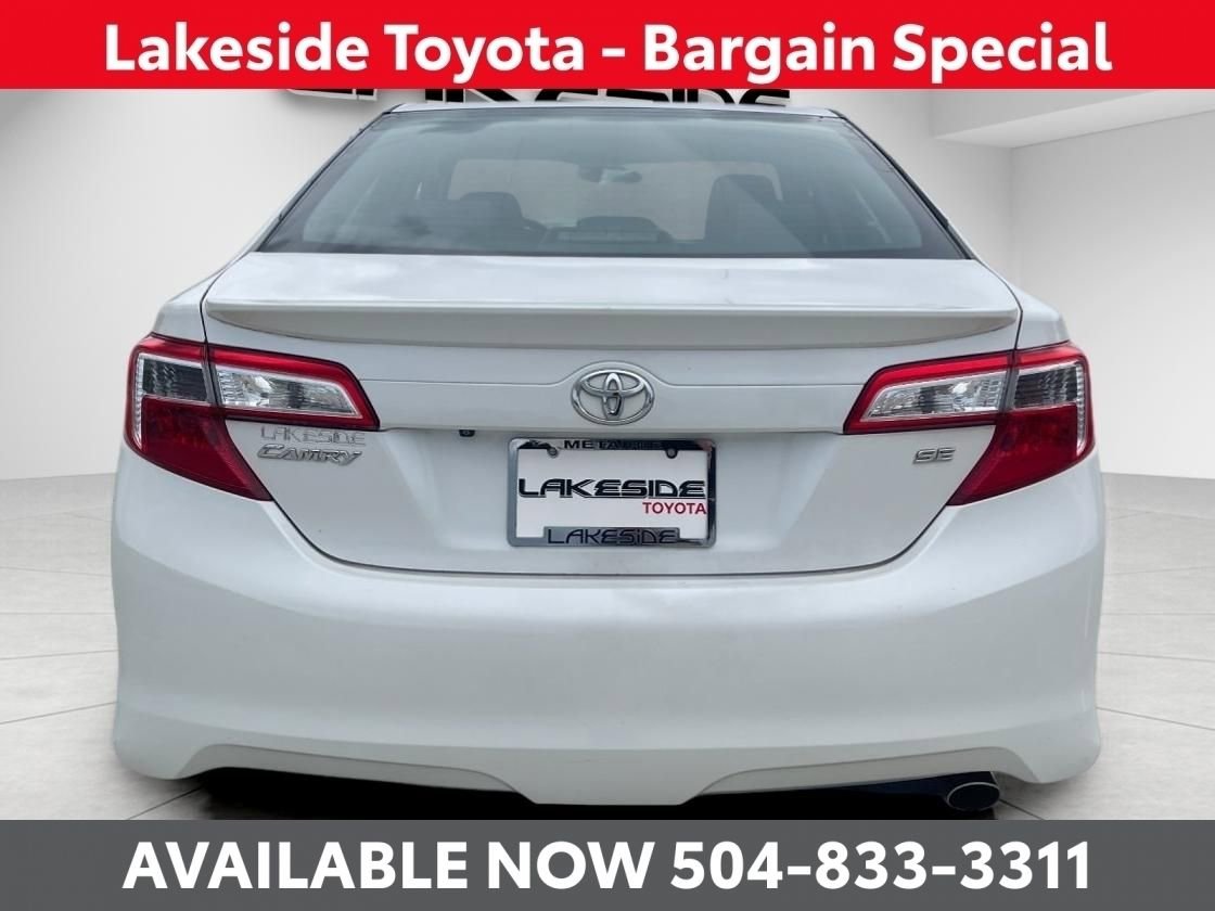 Used 2014 Toyota Camry SE image 5