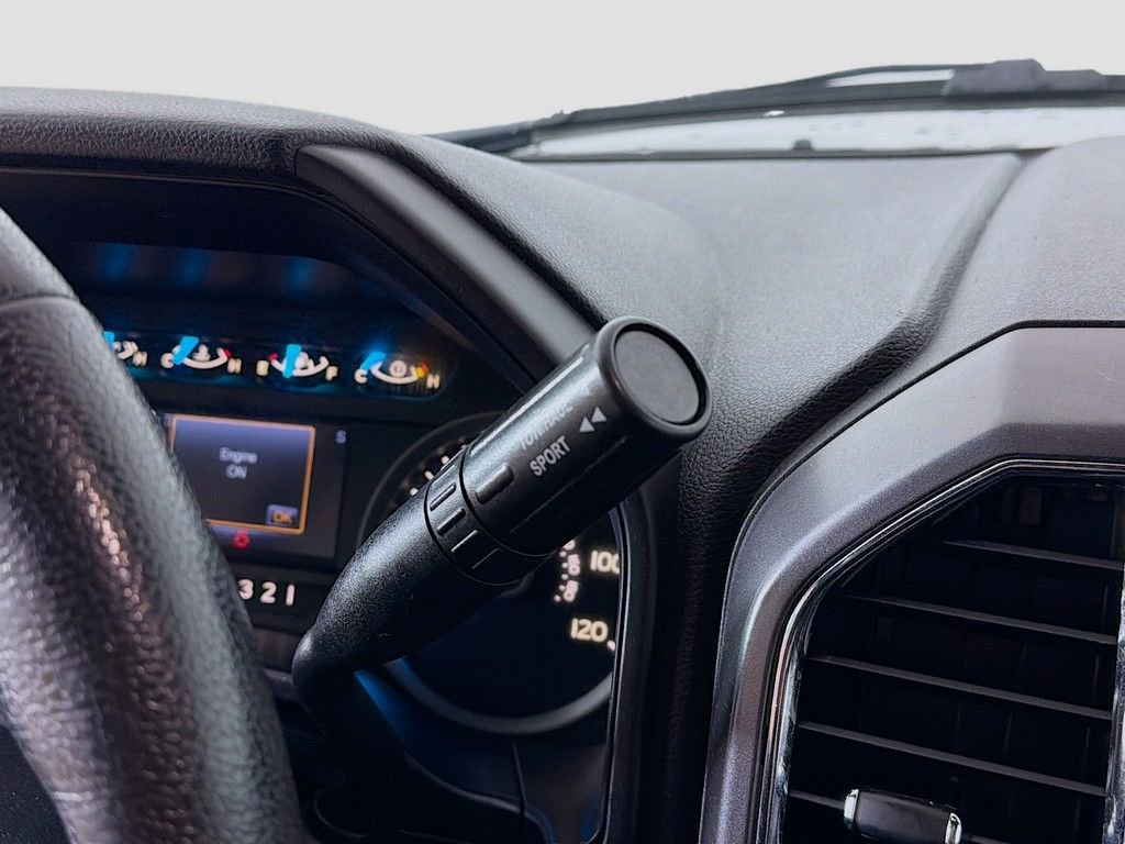 Used 2016 Ford F150 XLT w/ Equipment Group 302A Luxury image 30