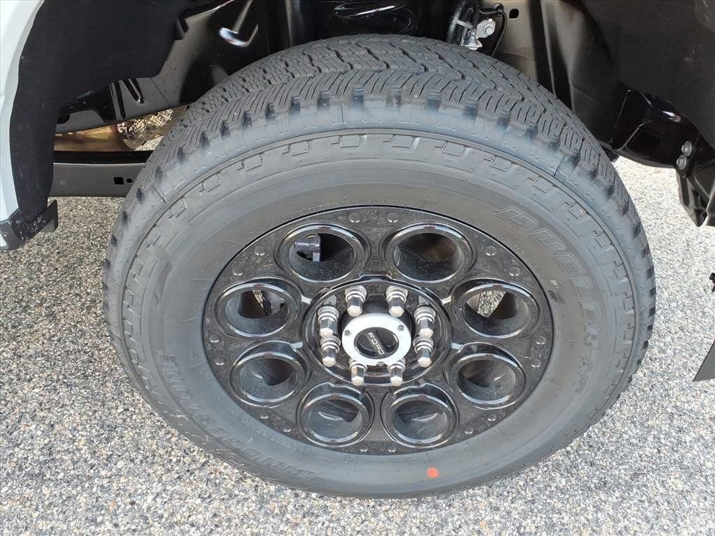 New 2026 Ford F350 XLT w/ XLT Premium Package image 13