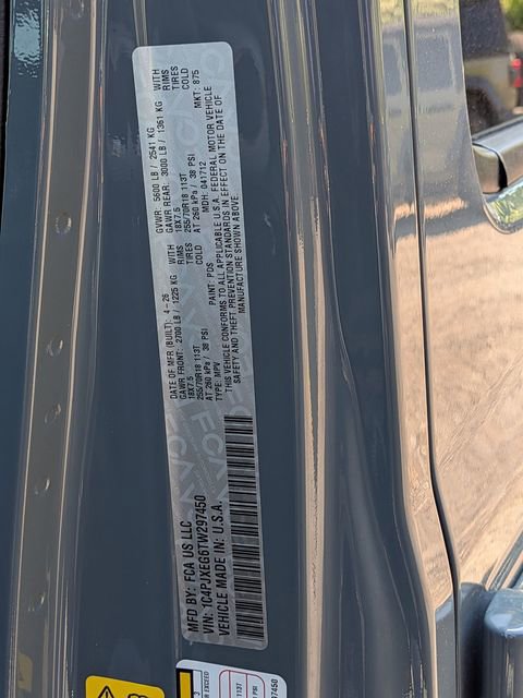 New 2026 Jeep Wrangler Unlimited Sahara AWD/4WD image 27