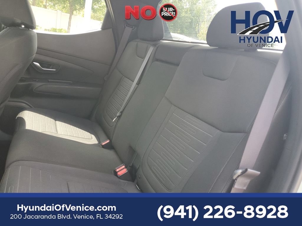 Certified 2023 Hyundai Santa Cruz SE AWD/4WD image 12