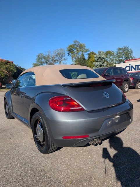 Used 2013 Volkswagen Beetle 2.5 image 4