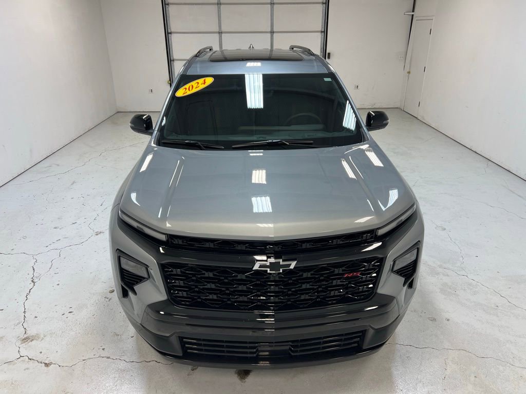 Used 2024 Chevrolet Traverse RS image 7