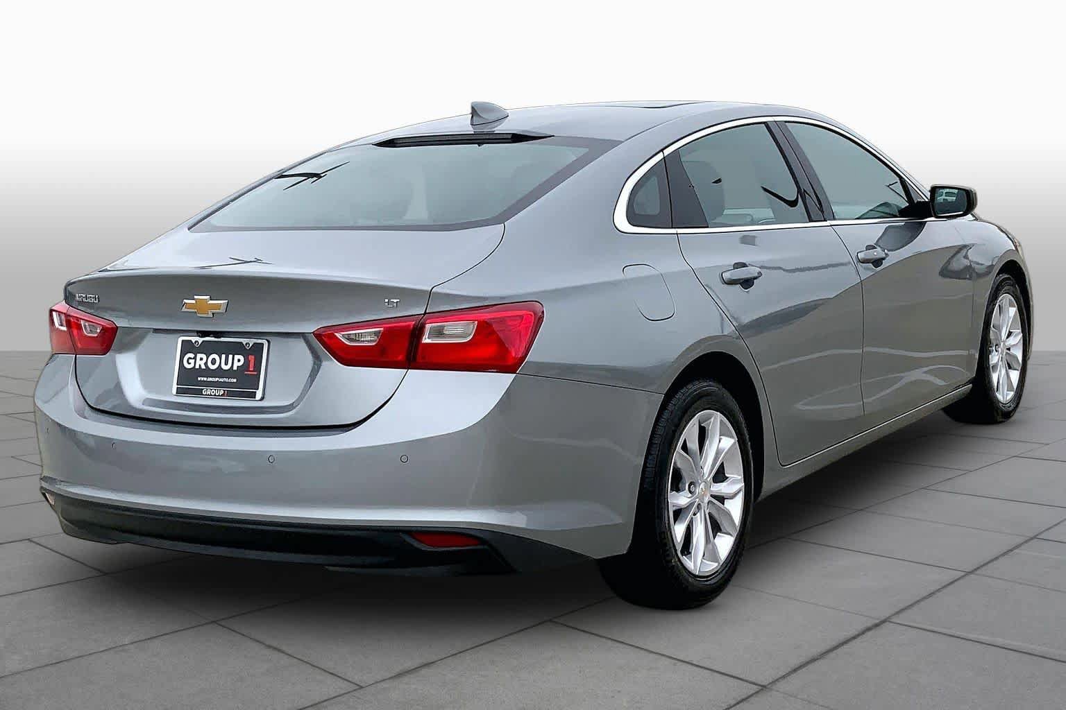 Used 2024 Chevrolet Malibu LT FWD image 13