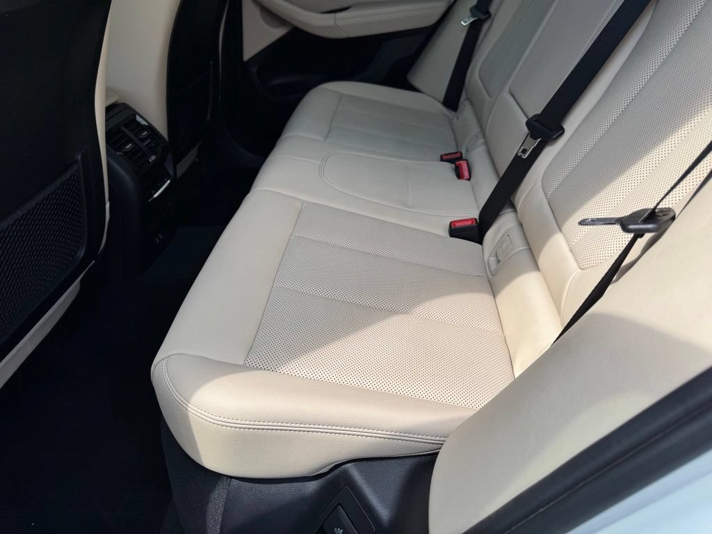 Used 2023 BMW X3 xDrive30i w/ Premium Package AWD/4WD image 15