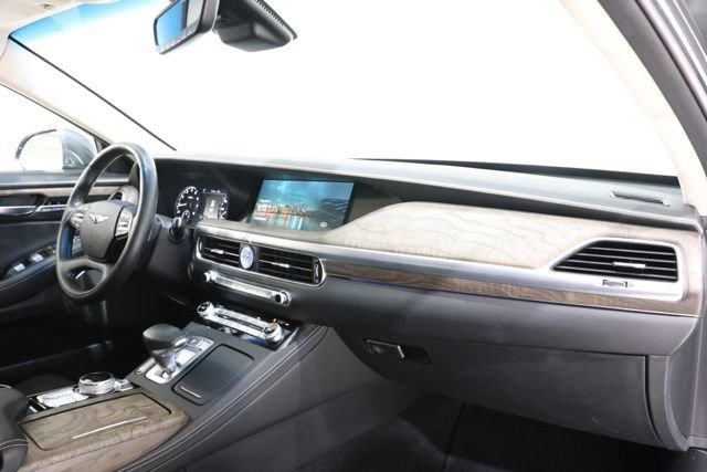 Used 2021 Genesis G90 3.3T Premium RWD image 16