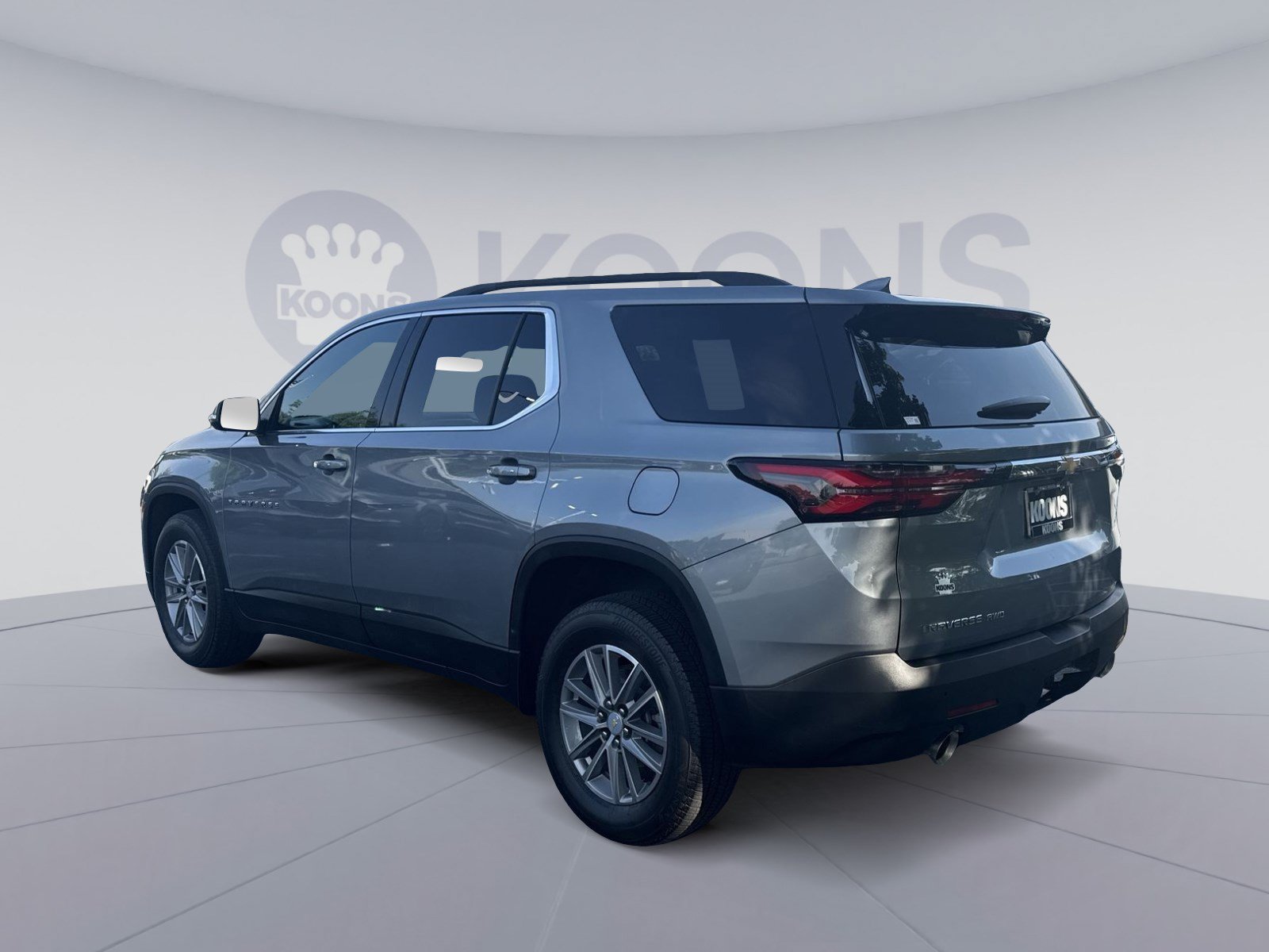 Used 2023 Chevrolet Traverse LT AWD/4WD image 4