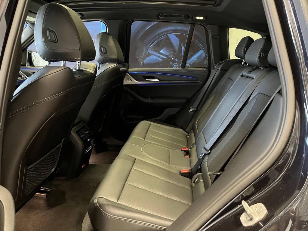 Used 2024 BMW X3 M40i w/ Premium Package image 21