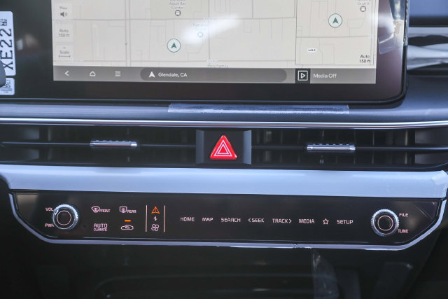 New 2026 Kia K5 GT-Line w/ GT-Line Premium Package FWD image 6