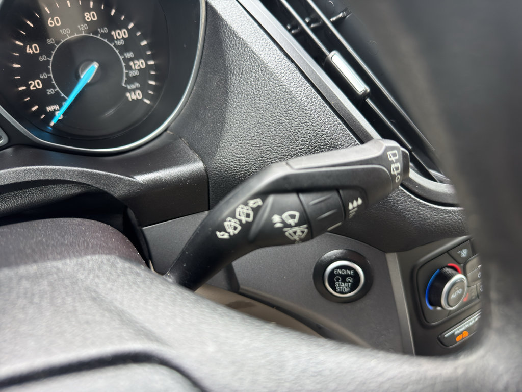 Used 2019 Ford Escape SE AWD/4WD image 18