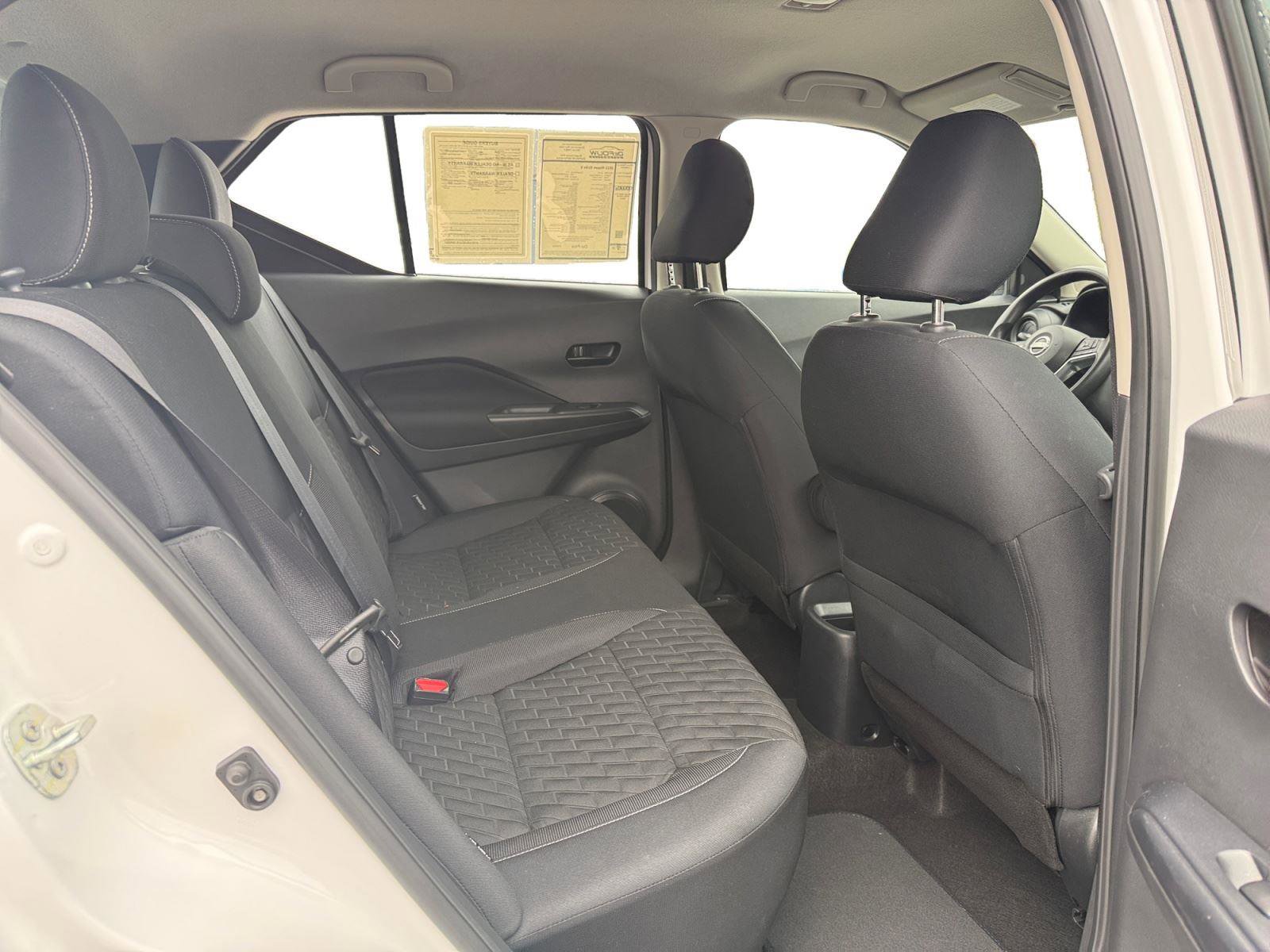 Used 2022 Nissan Kicks S image 23