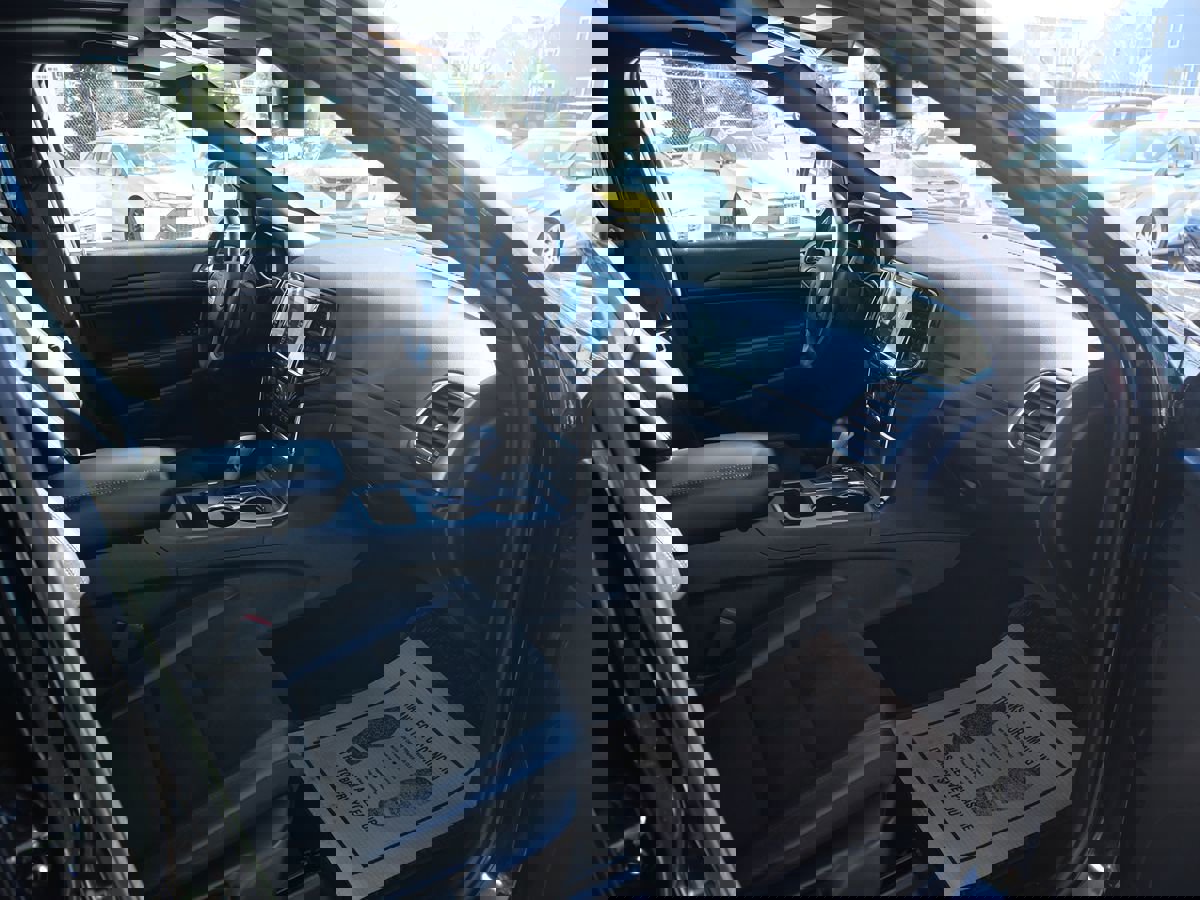 Used 2019 Jeep Grand Cherokee Altitude image 16