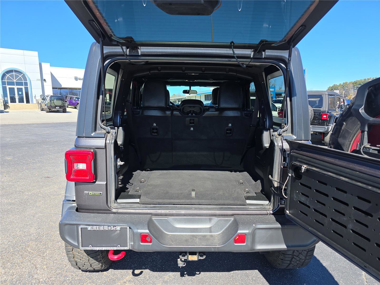 Used 2021 Jeep Wrangler Unlimited Rubicon w/ LED Lighting Group image 5