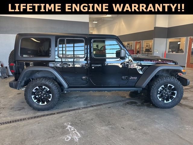 Used 2025 Jeep Wrangler Unlimited Rubicon AWD/4WD image 9