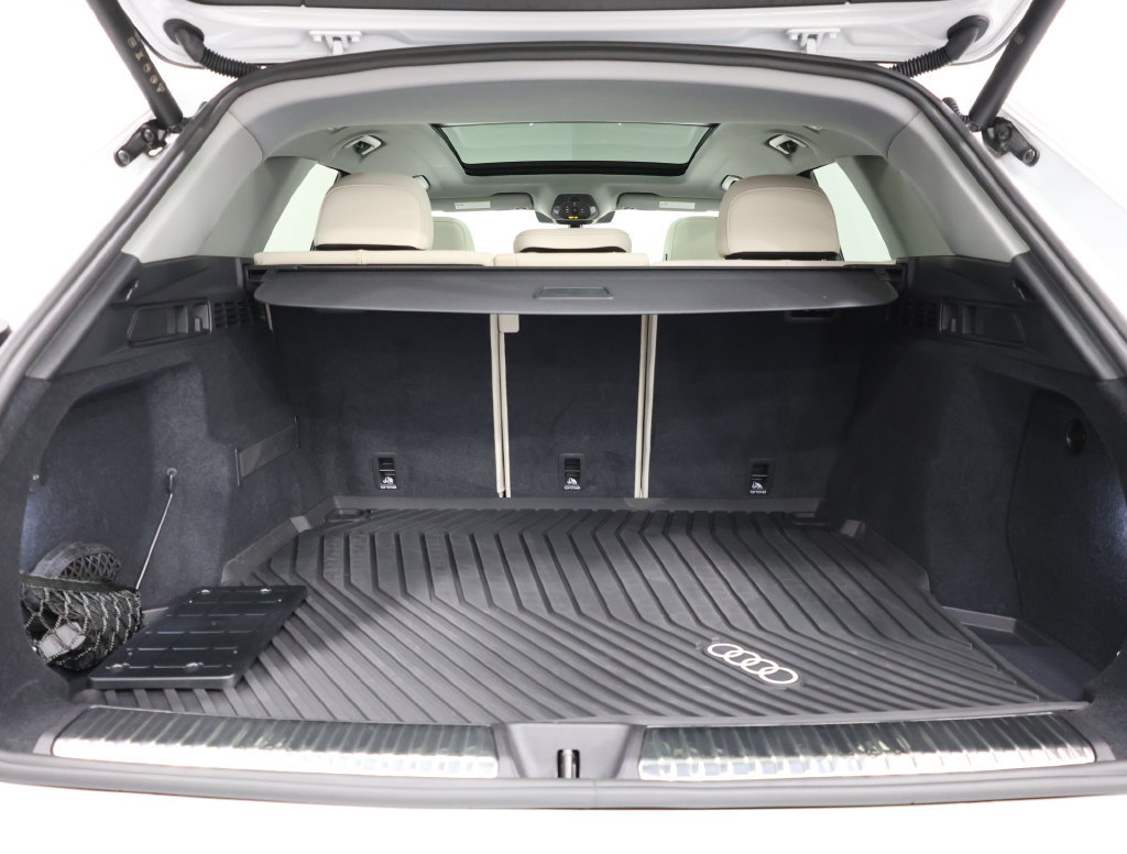 Used 2025 Audi Q5 Premium Plus w/ Premium Plus AWD/4WD image 28