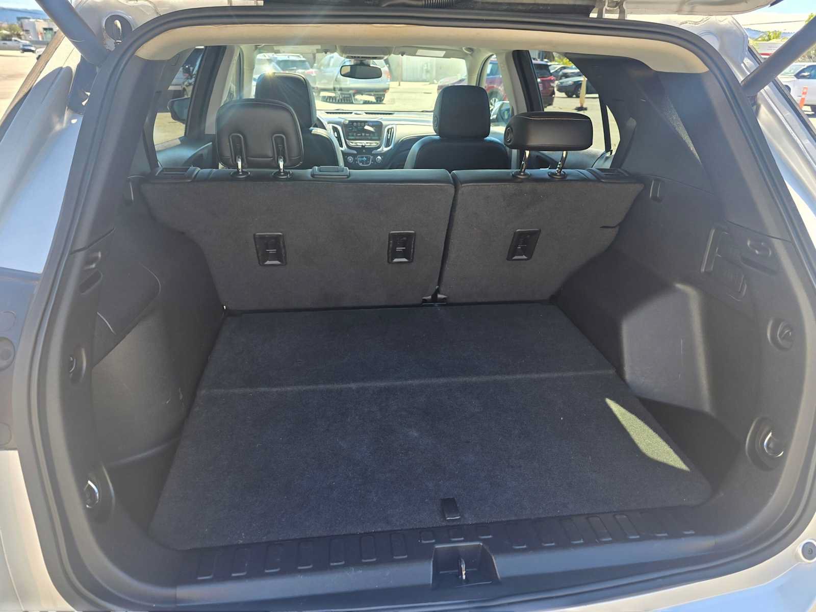 Used 2018 Chevrolet Equinox Premier AWD/4WD image 14