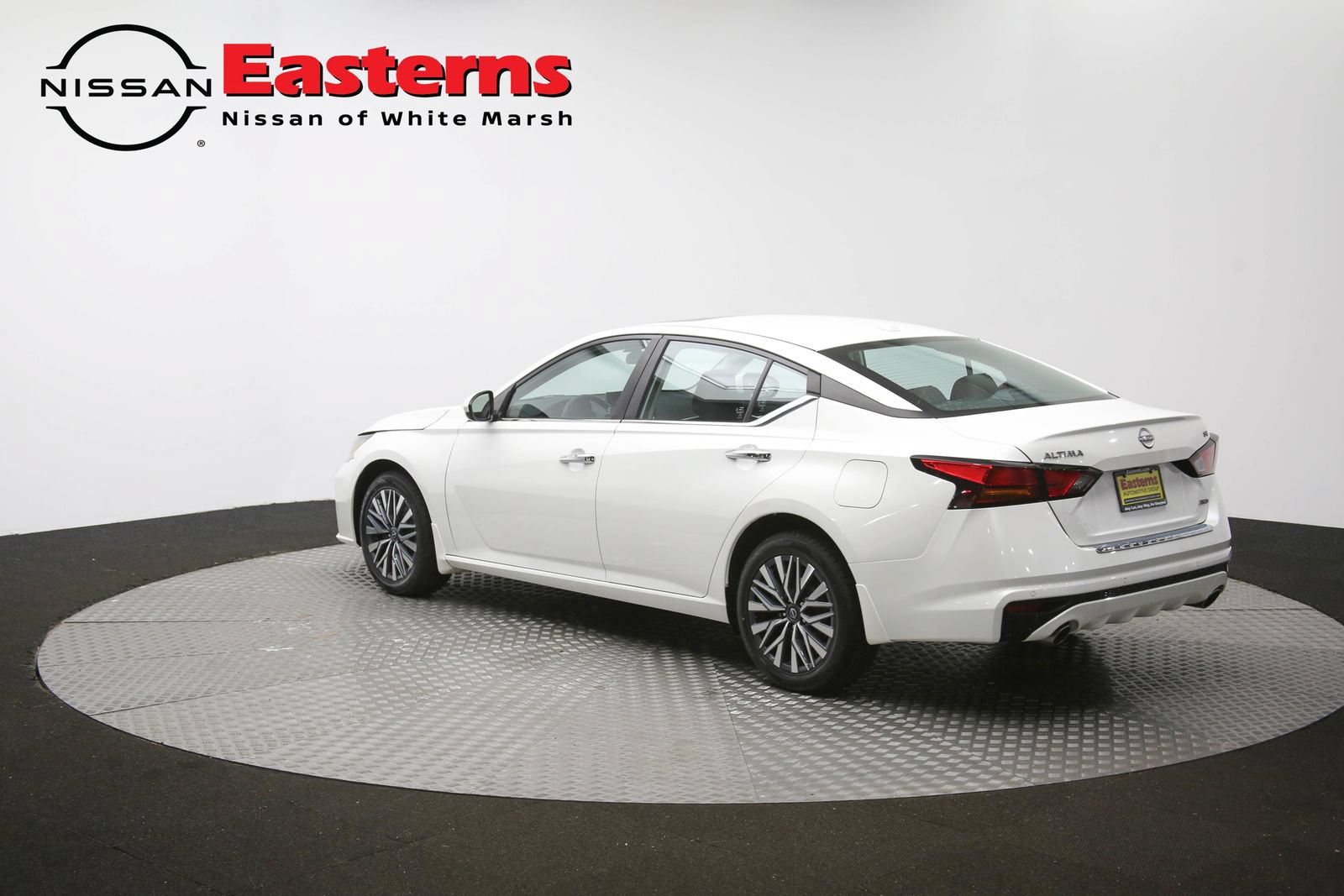 Used 2023 Nissan Altima 2.5 SV w/ SV Premium Package AWD/4WD image 64