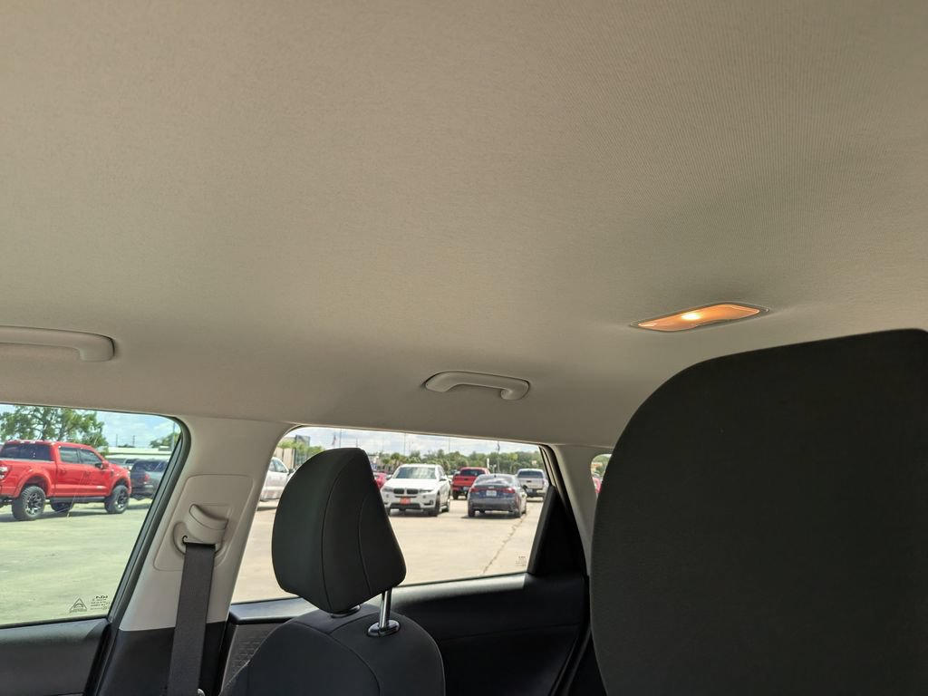 Certified 2025 Kia Soul LX w/ LX Technology Package FWD image 21