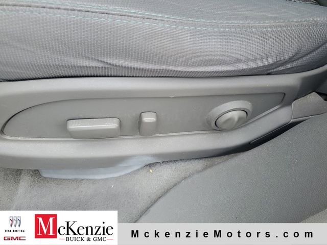Used 2017 Chevrolet Traverse LT FWD image 7