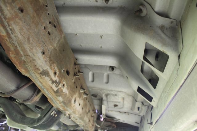 Used 2001 Ford F550 XL image 18