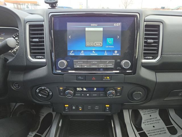 Used 2024 Nissan Frontier SL w/ Technology Package image 23