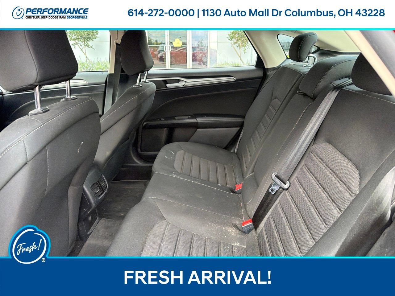 Used 2020 Ford Fusion SE FWD image 18