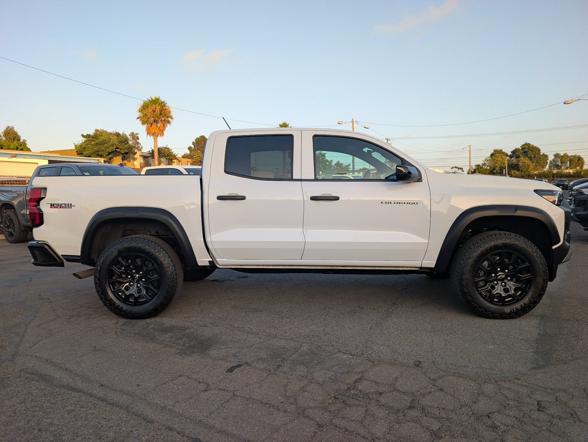 Used 2024 Chevrolet Colorado Trail Boss w/ Safety Package AWD/4WD image 7