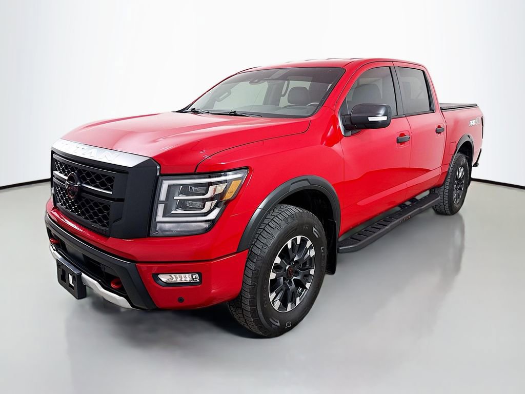 Used 2024 Nissan Titan PRO-4X w/ Pro-4x Convenience Package image 3