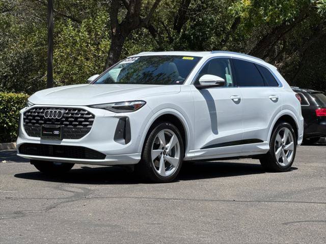 Certified 2025 Audi Q5 Prestige AWD/4WD image 9