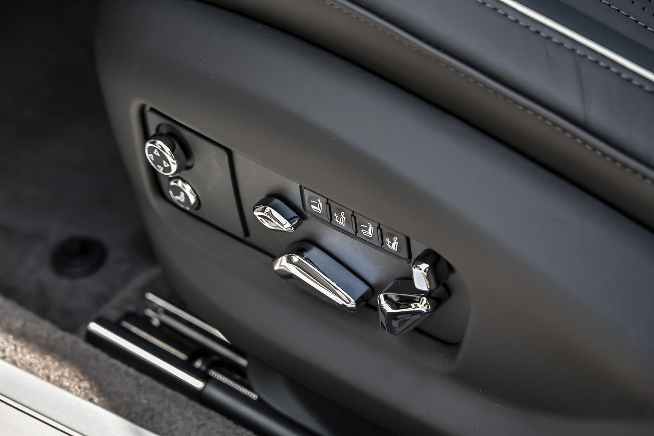 New 2026 Bentley Flying Spur Plug-In Hybrid AWD/4WD image 26