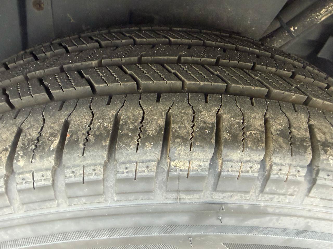 Used 2007 Ford Explorer Sport Trac XLT AWD/4WD image 15