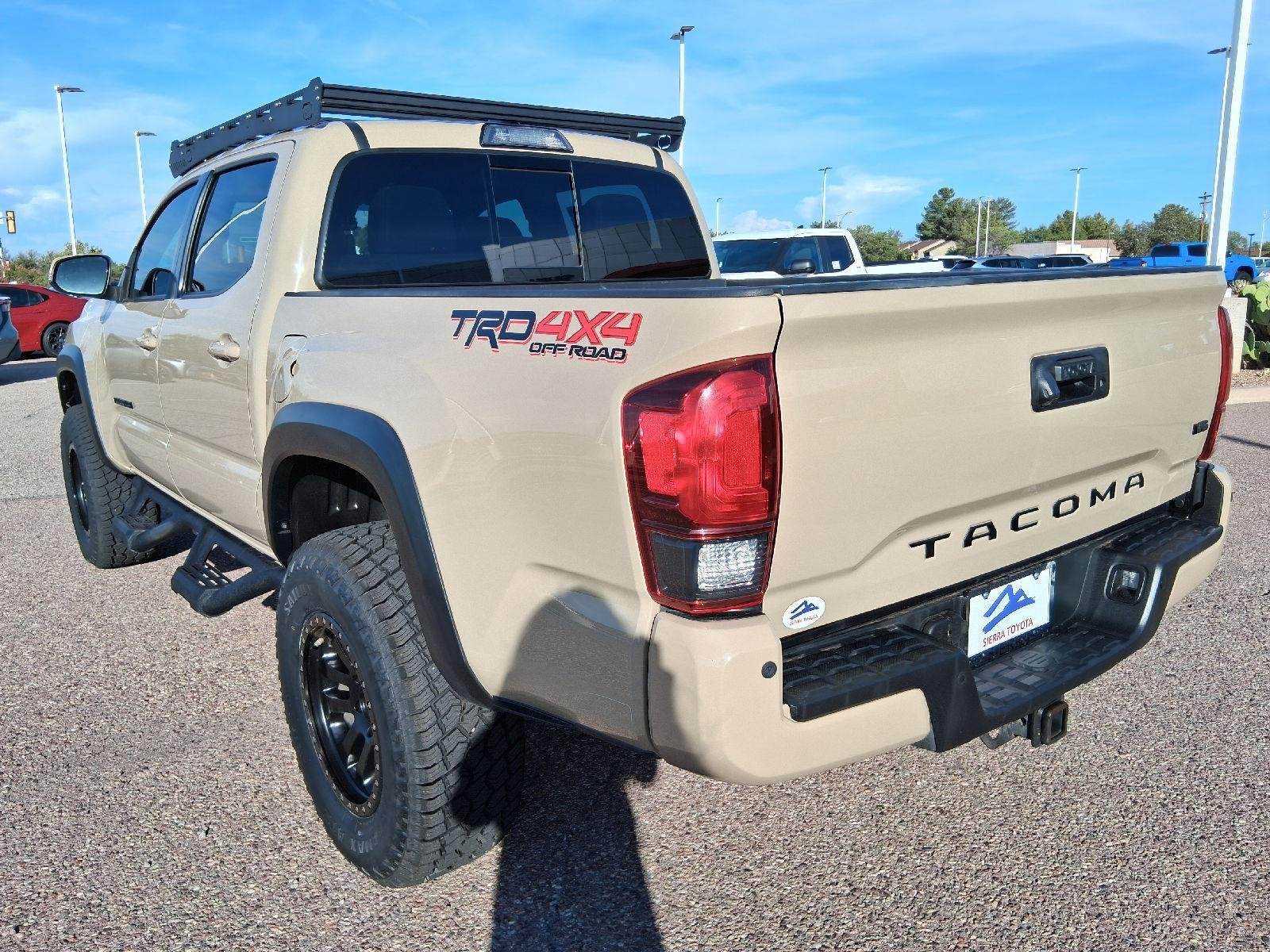 Used 2019 Toyota Tacoma TRD Off-Road w/ Technology Package AWD/4WD image 3