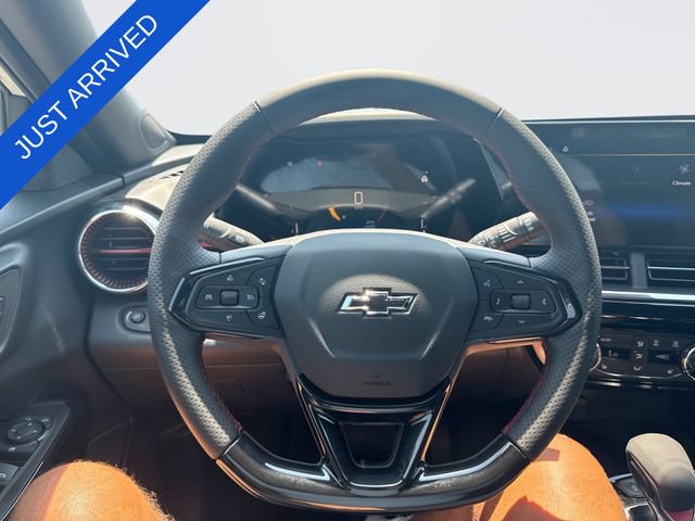 New 2026 Chevrolet Trax RS w/ Sunroof Package FWD image 14