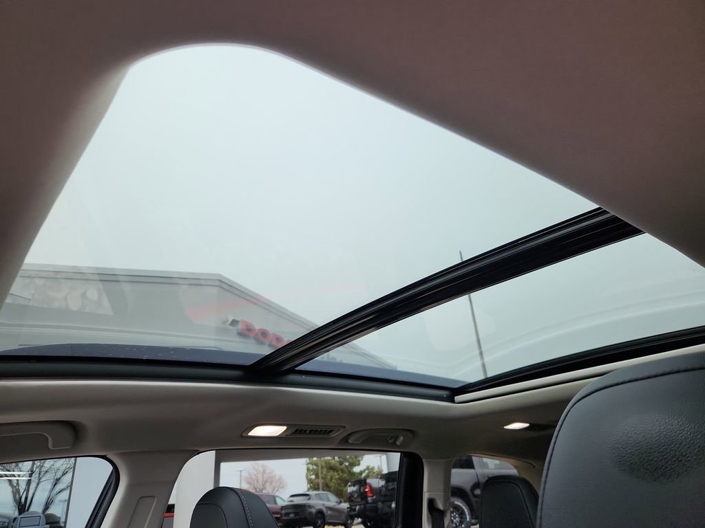 Used 2025 Subaru Ascent Touring w/ Popular Package #2 image 26