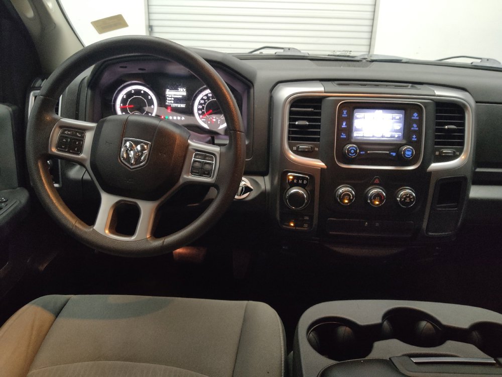 Used 2021 RAM 1500 Classic SLT image 22