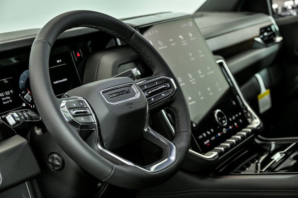 New 2026 GMC Yukon Denali w/ Sun & Power Step Package image 12