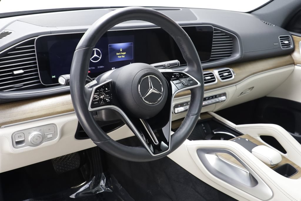 Used 2024 Mercedes-Benz GLE 450 4MATIC image 7