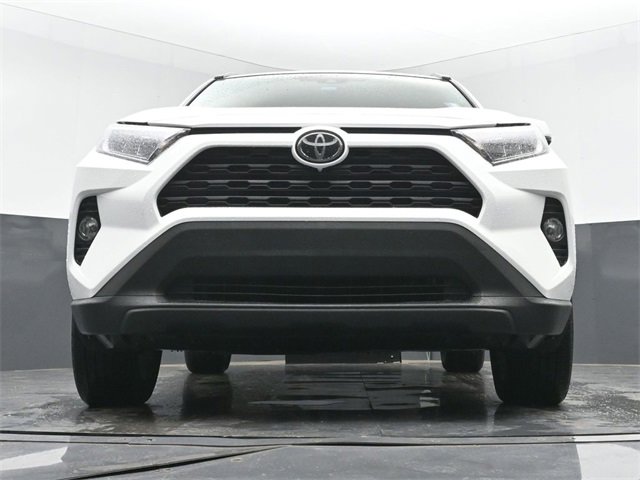 Used 2020 Toyota RAV4 XLE Premium image 43