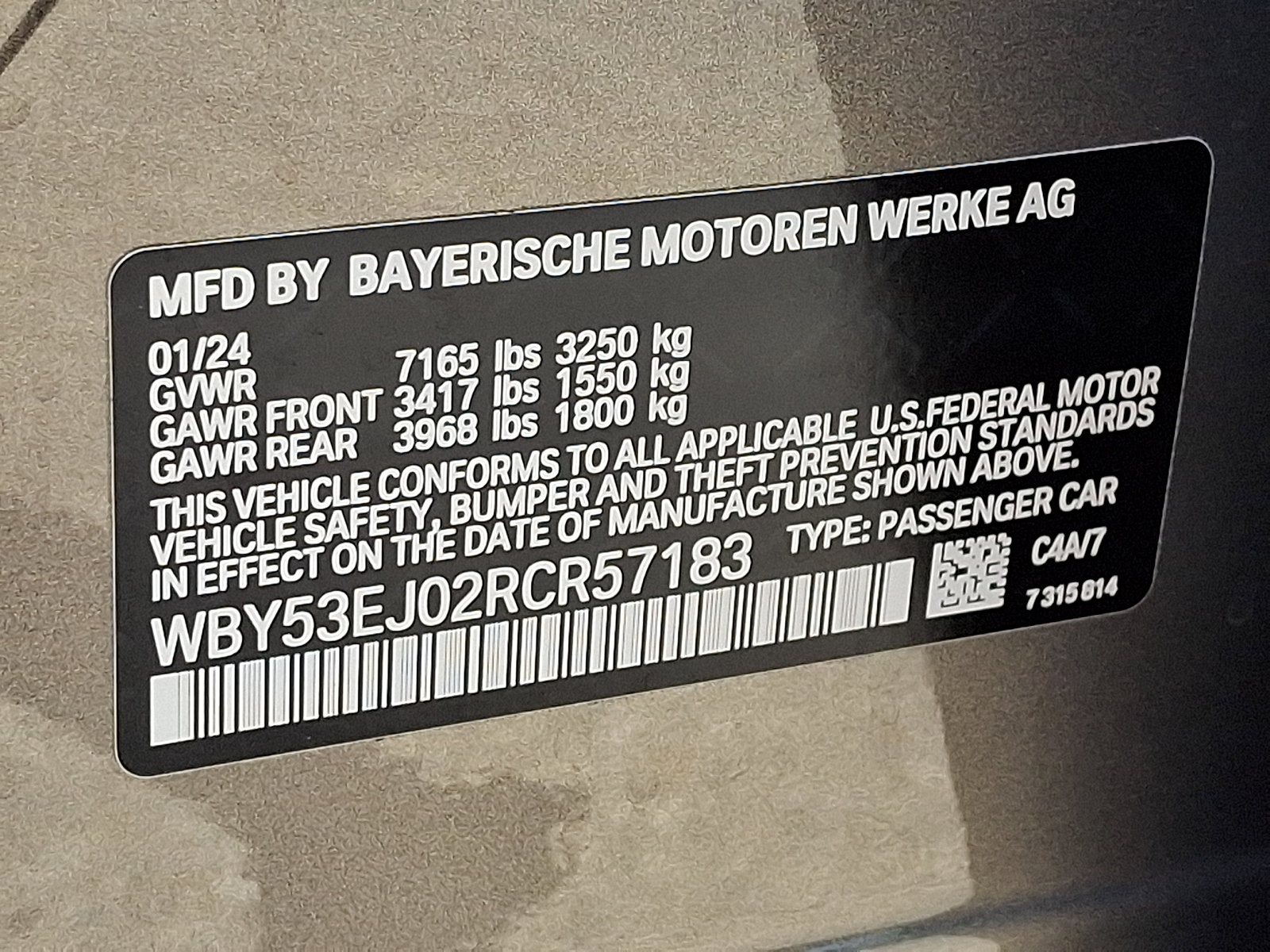 Used 2024 BMW i7 xDrive60 AWD/4WD image 30