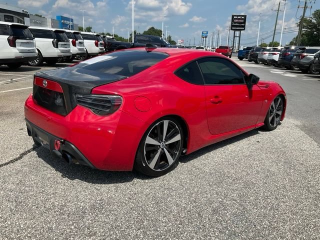 Used 2017 Toyota 86 RWD image 23