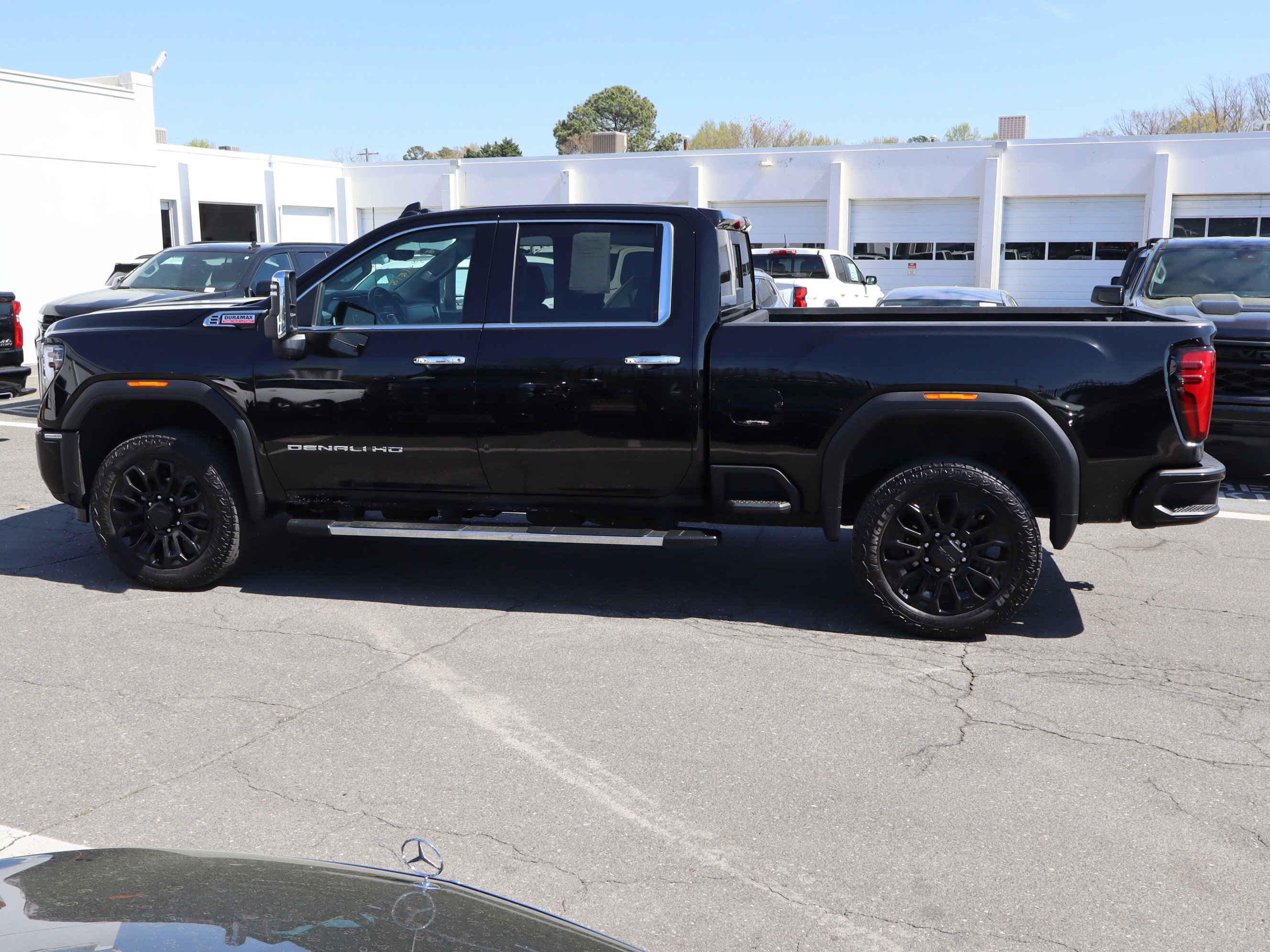 Certified 2024 GMC Sierra 2500 Denali w/ Denali Reserve Package image 8