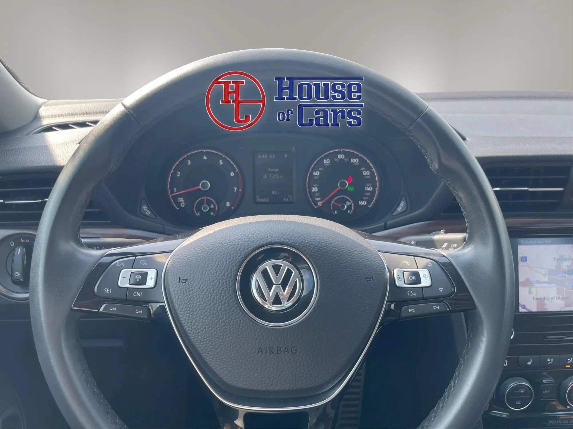 Used 2022 Volkswagen Passat 2.0T FWD image 18