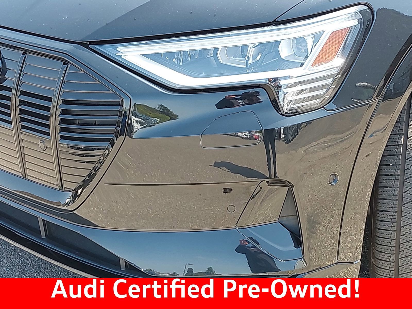 Used 2023 Audi e-tron Premium Plus w/ Premium Plus Package AWD/4WD image 33