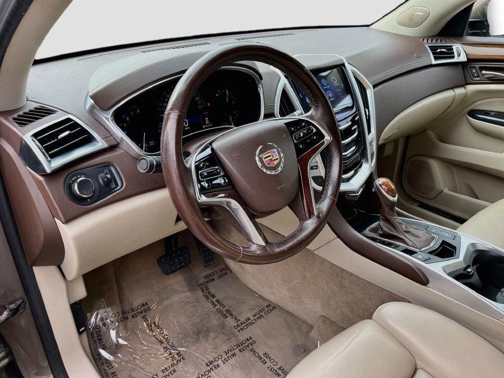Used 2014 Cadillac SRX Luxury FWD image 16