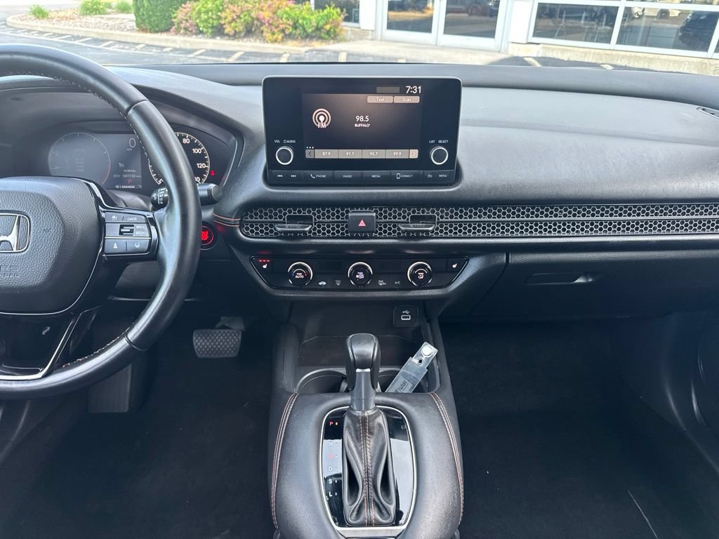 Certified 2025 Honda HR-V Sport image 22
