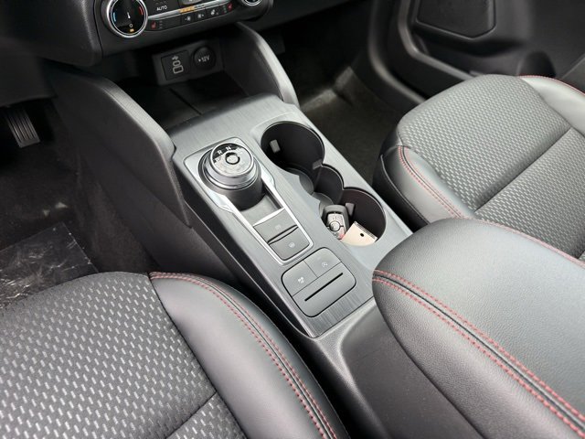 New 2025 Ford Escape ST-Line w/ Cold Weather Package image 18