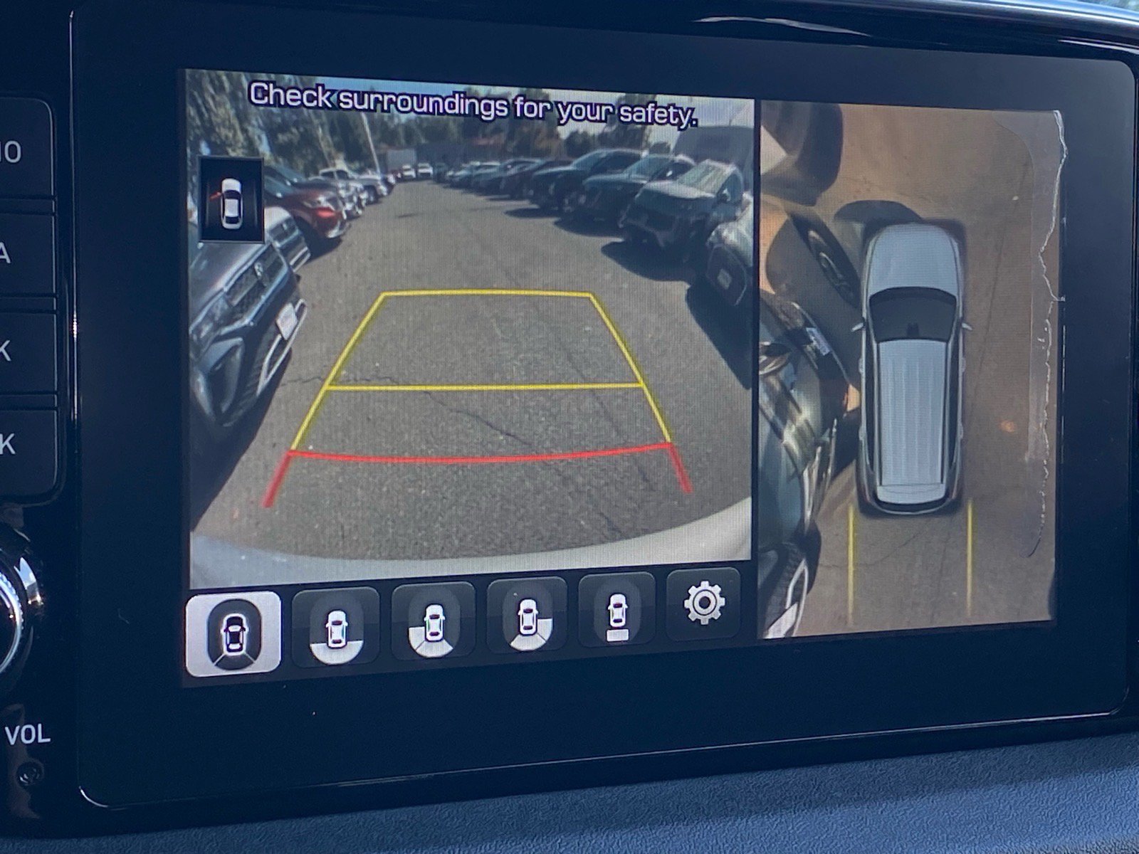 Used 2019 Hyundai Santa Fe FWD image 17