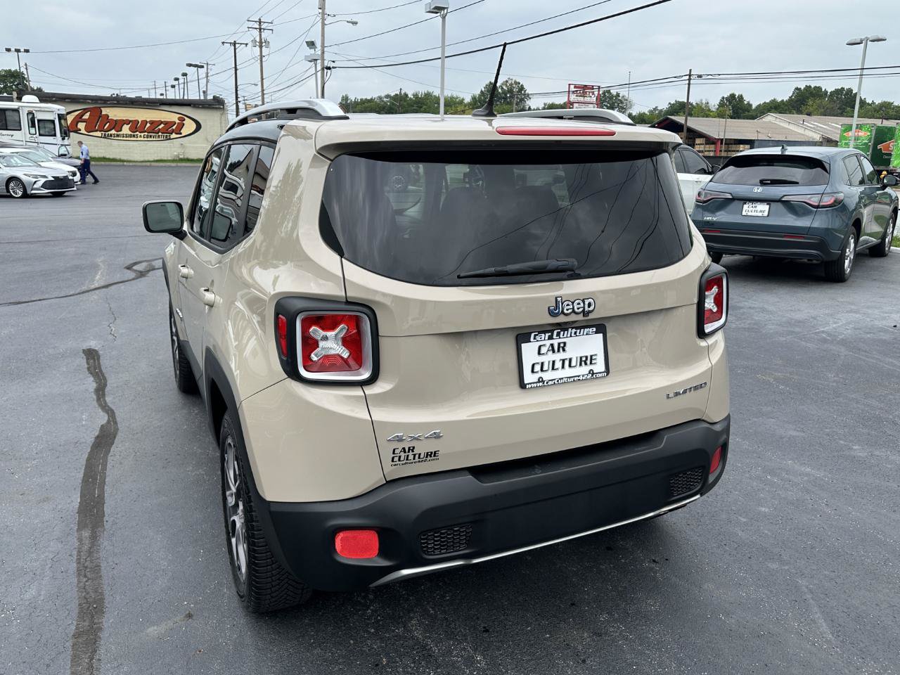 Used 2015 Jeep Renegade Limited AWD/4WD image 10