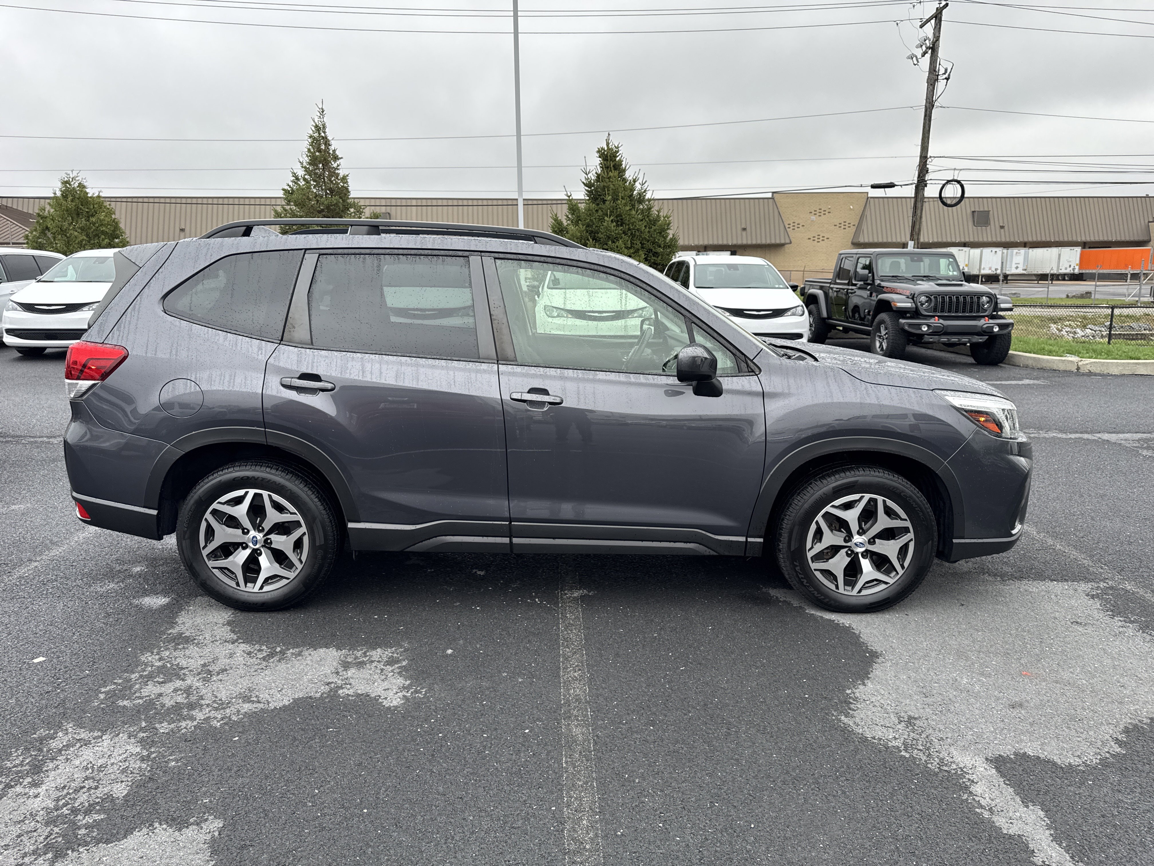 Used 2020 Subaru Forester Premium image 33